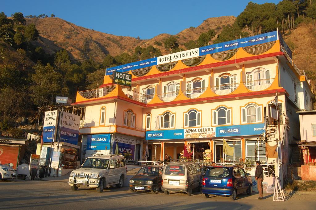 Hotel Ashish Inn Kandāghāt Exteriör bild